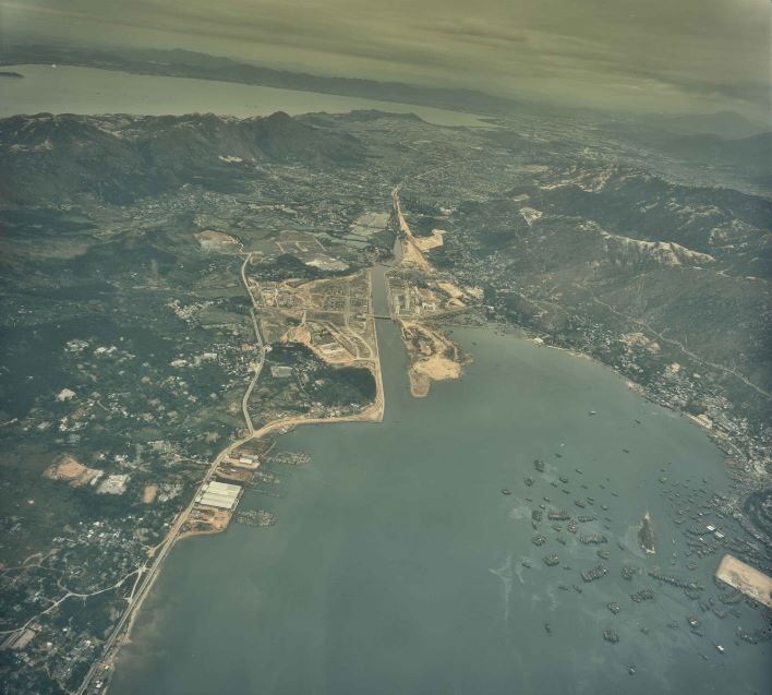 屯門的航空斜角照片，攝於1973年3月15日。(圖片來源：地政總署「香港地理數據站」）